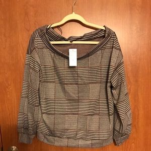 Off the shoulder fashion nova shirt